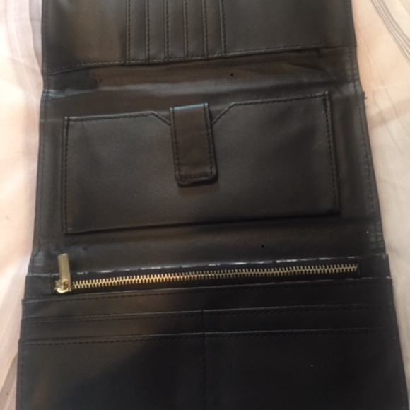 Adrienne Vittadini Wallet Studio - Picture 3 of 8